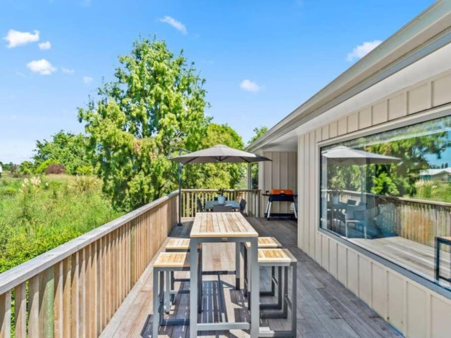 Fantail Haven Villa Kinloch Exterior photo