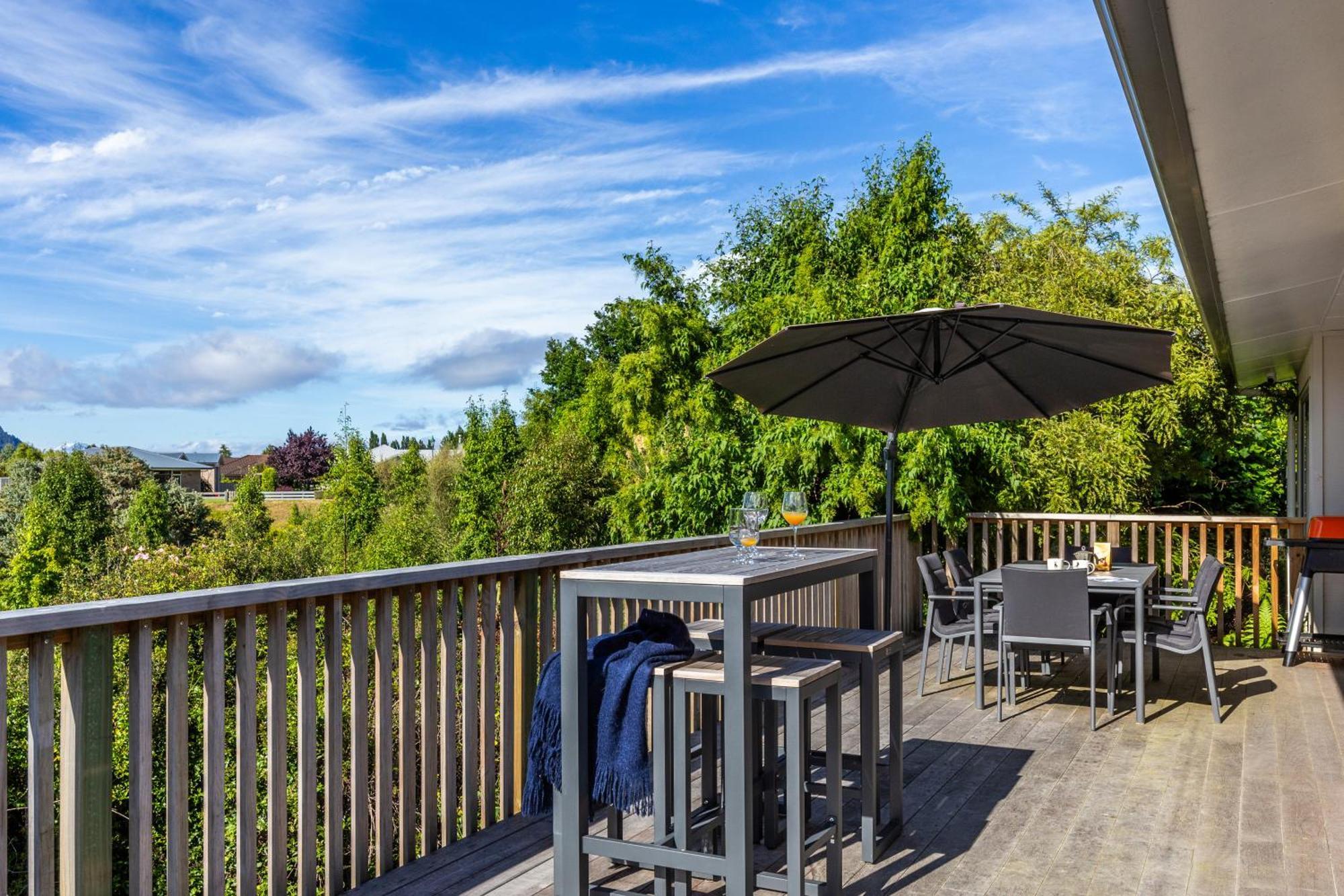 Fantail Haven Villa Kinloch Exterior photo
